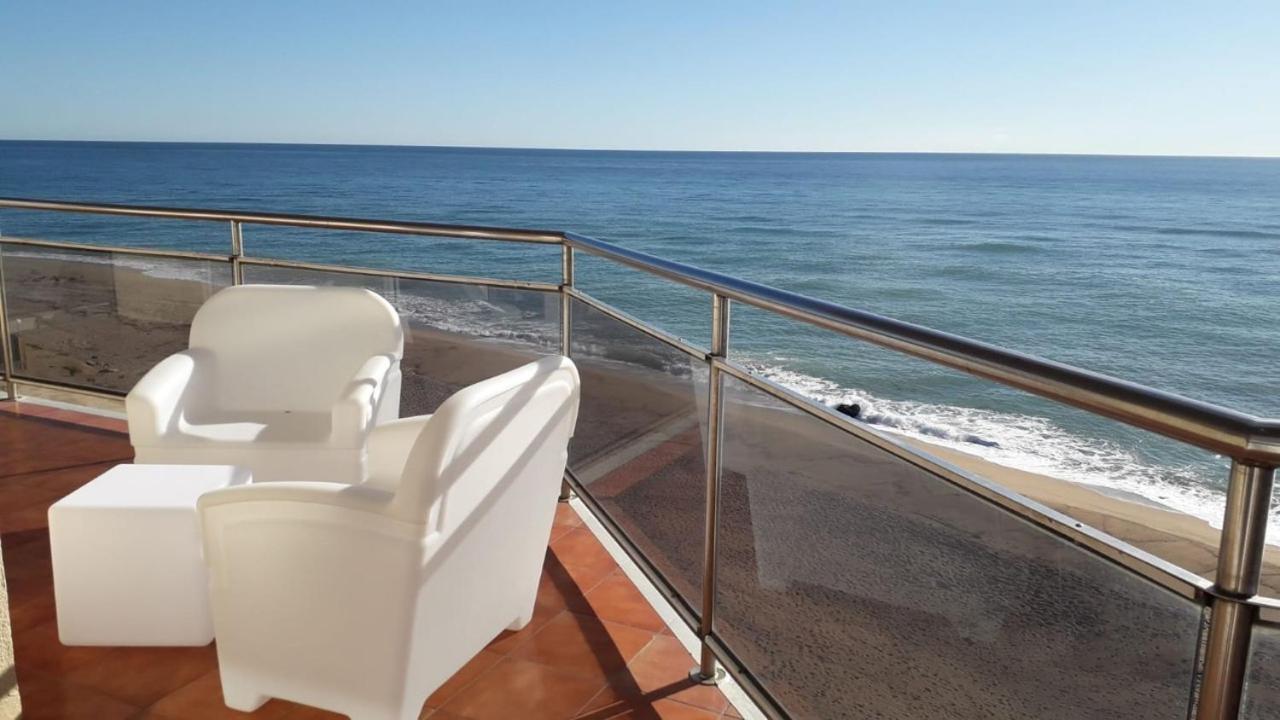 Apartamentos Bon Repos سانتا سوزانا المظهر الخارجي الصورة
